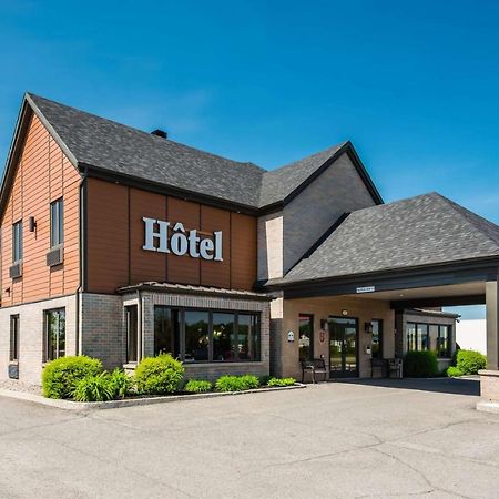 Econo Lodge Inn & Suites Saint Apollinaire Eksteriør bilde
